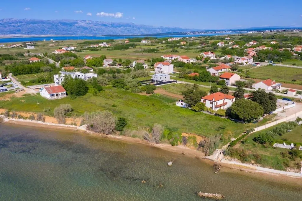 Villa Mattina, With Heated Pool And Jacuzzi Privlaka  Privlaka (Zadar)